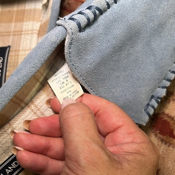 Lands End light blue suede slip on slippers size 10 M - Picture 4 of 6